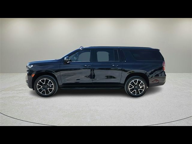 2023 Chevrolet Suburban RST