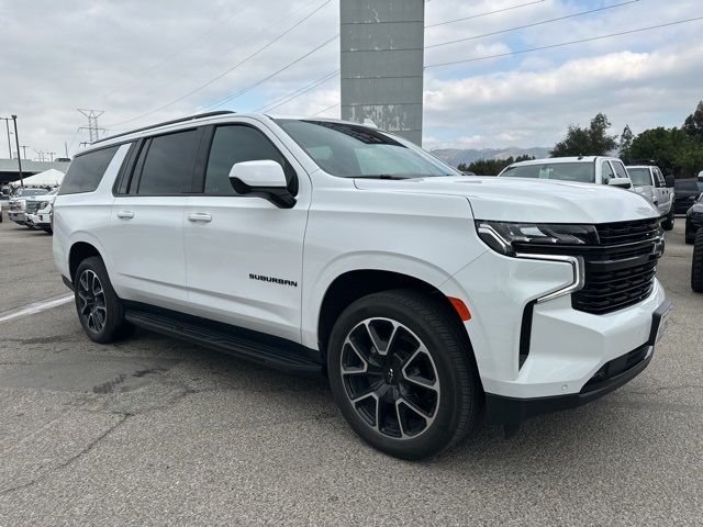 2023 Chevrolet Suburban RST