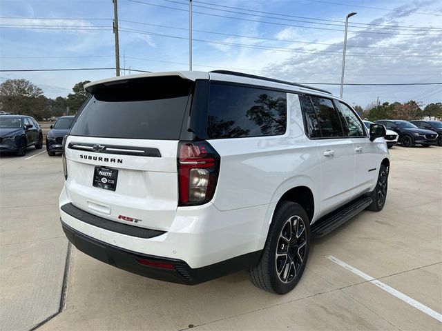 2023 Chevrolet Suburban RST