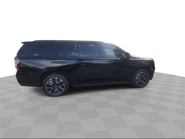 2023 Chevrolet Suburban RST