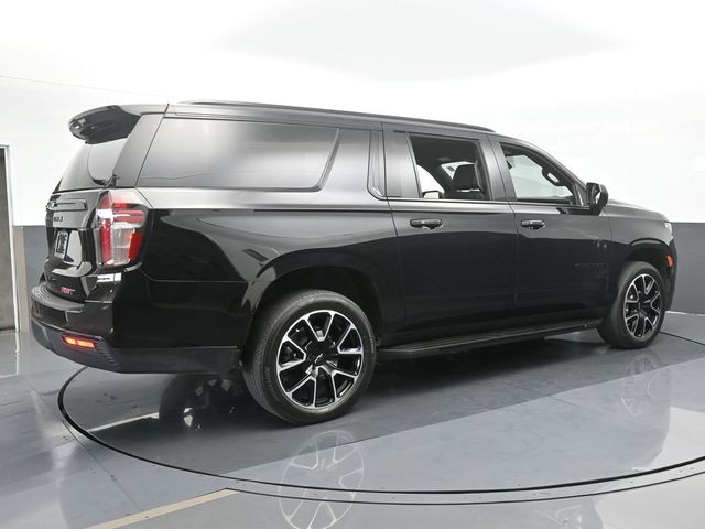 2023 Chevrolet Suburban RST