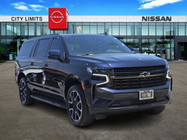 2023 Chevrolet Suburban RST