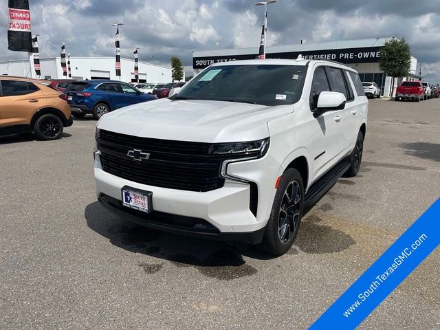 2023 Chevrolet Suburban RST