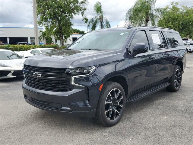 2023 Chevrolet Suburban RST