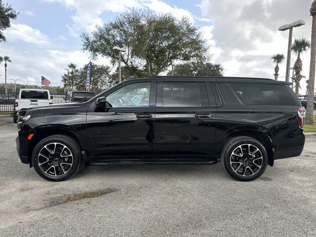 2023 Chevrolet Suburban RST