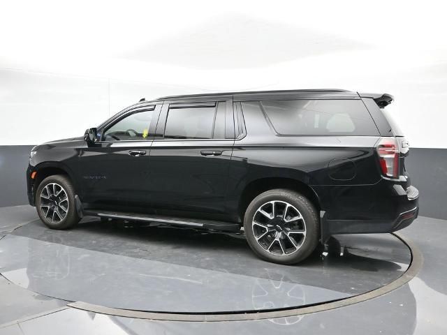 2023 Chevrolet Suburban RST