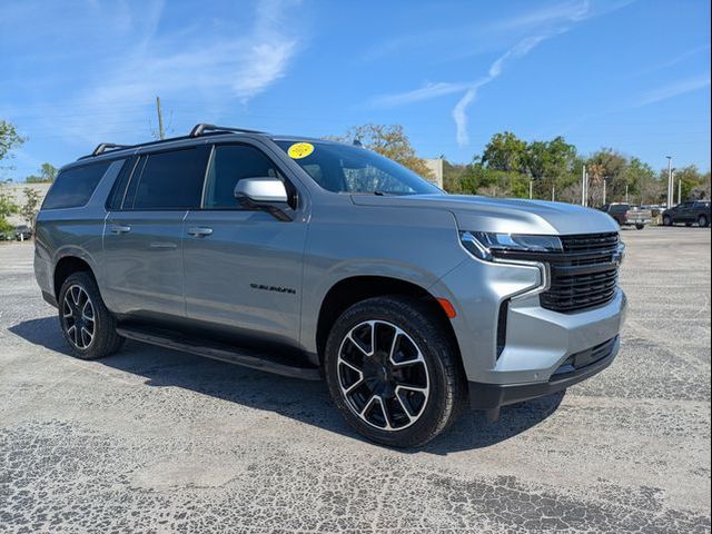 2023 Chevrolet Suburban RST