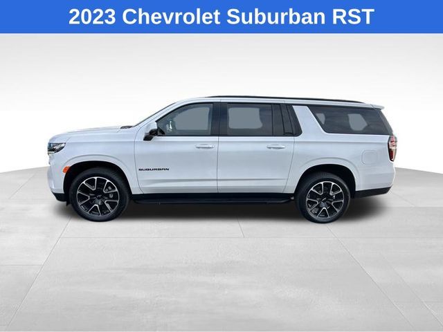 2023 Chevrolet Suburban RST