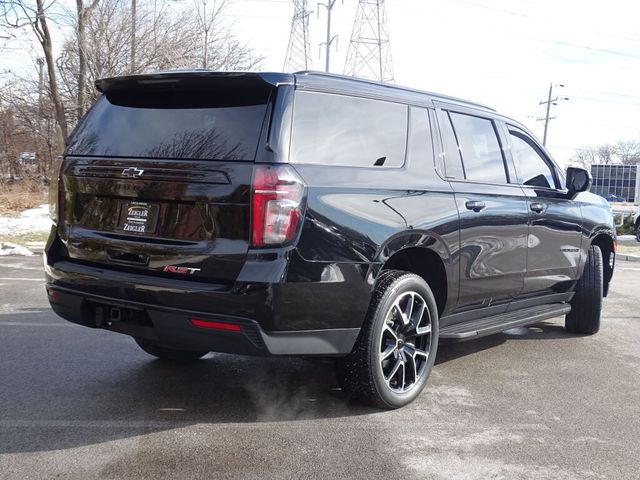 2023 Chevrolet Suburban RST