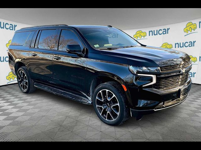 2023 Chevrolet Suburban RST