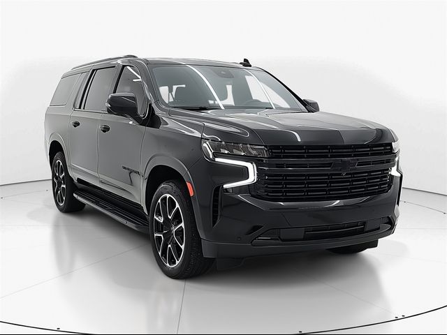 2023 Chevrolet Suburban RST