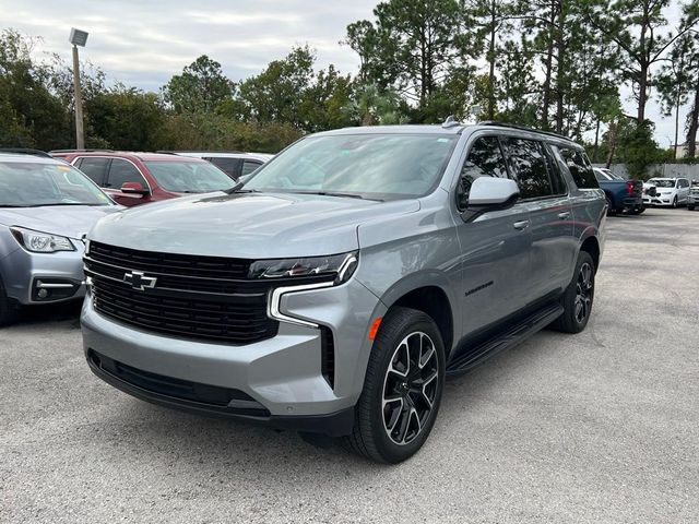 2023 Chevrolet Suburban RST