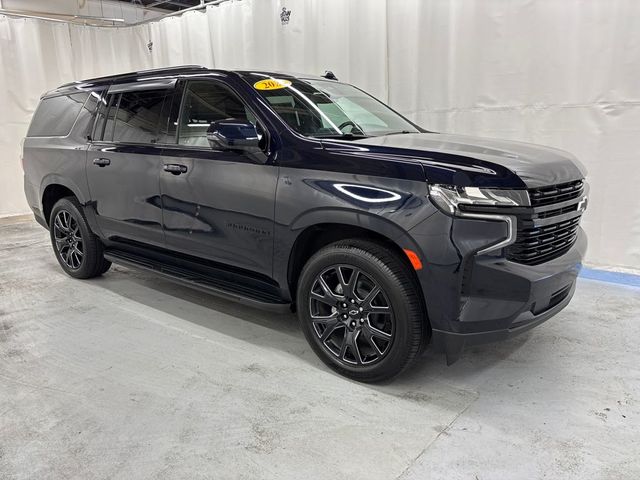 2023 Chevrolet Suburban RST