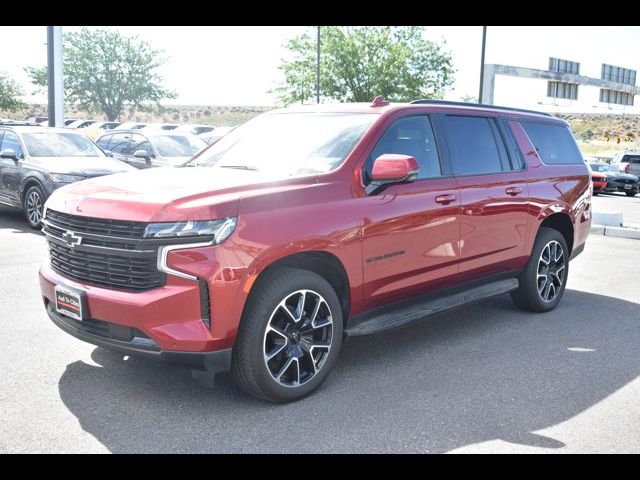 2023 Chevrolet Suburban RST