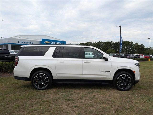 2023 Chevrolet Suburban RST