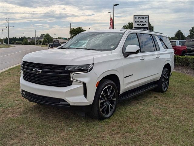 2023 Chevrolet Suburban RST