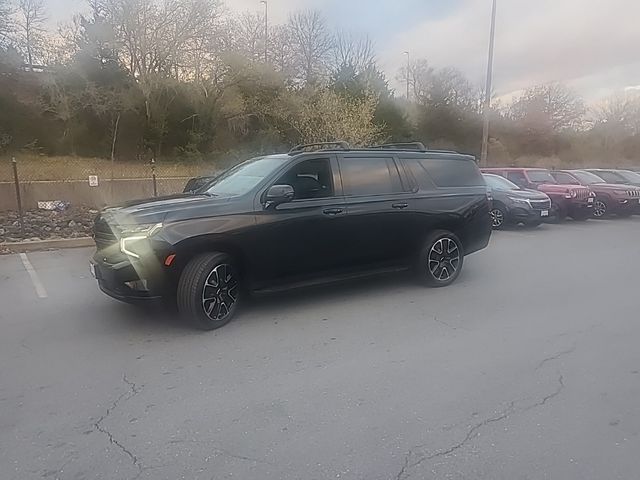 2023 Chevrolet Suburban RST