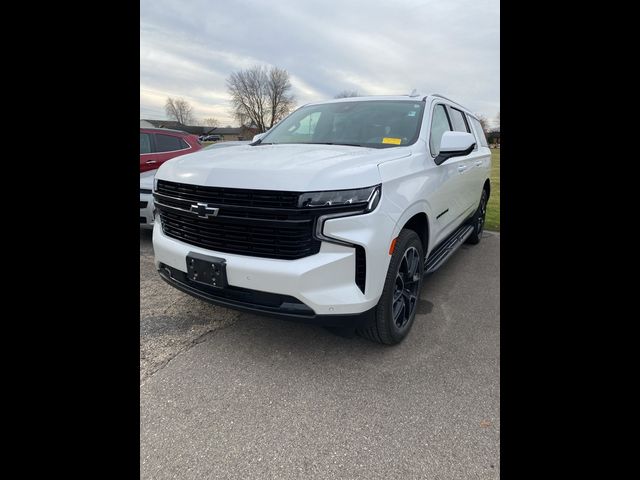 2023 Chevrolet Suburban RST