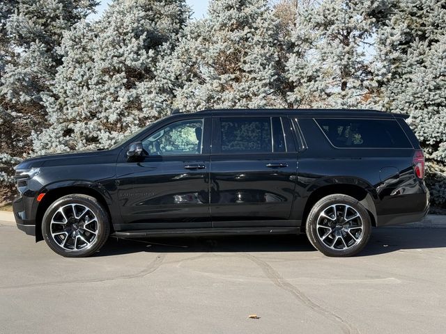 2023 Chevrolet Suburban RST