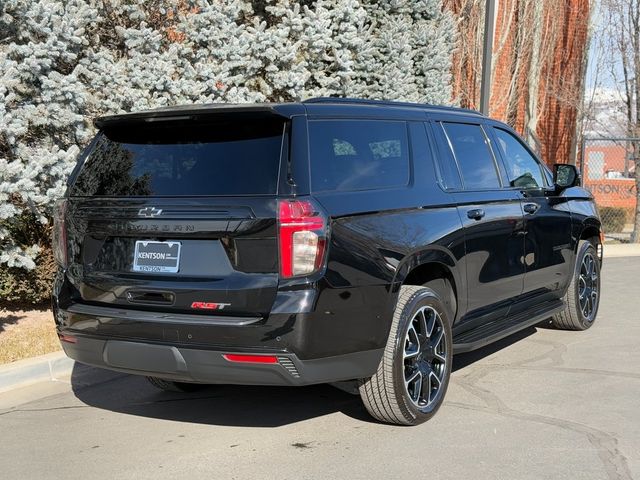 2023 Chevrolet Suburban RST