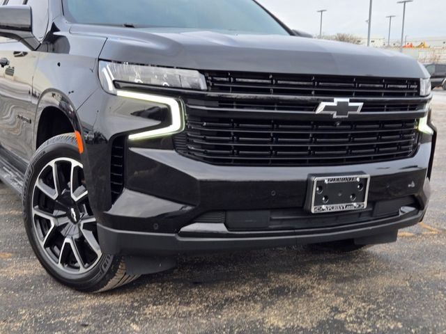 2023 Chevrolet Suburban RST