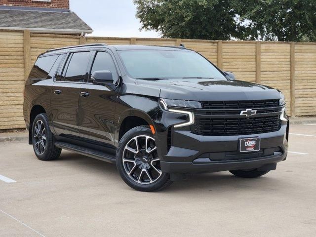 2023 Chevrolet Suburban RST