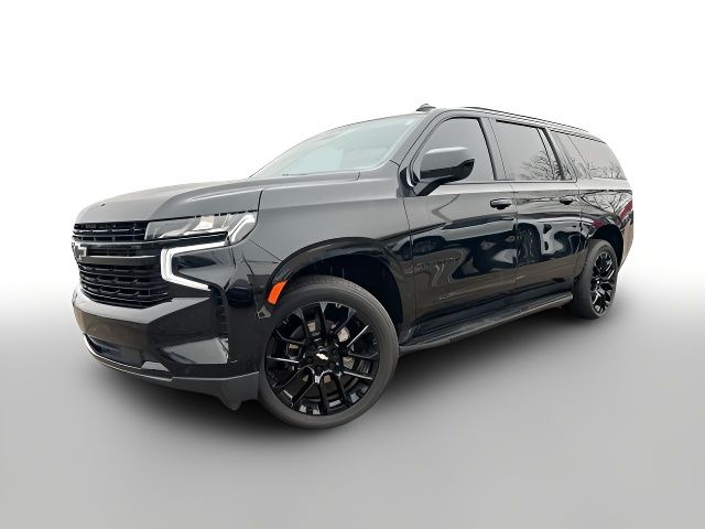 2023 Chevrolet Suburban RST