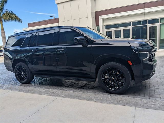 2023 Chevrolet Suburban RST