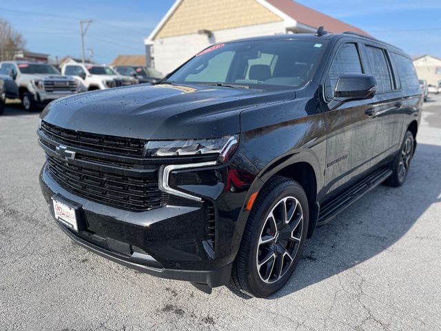 2023 Chevrolet Suburban RST