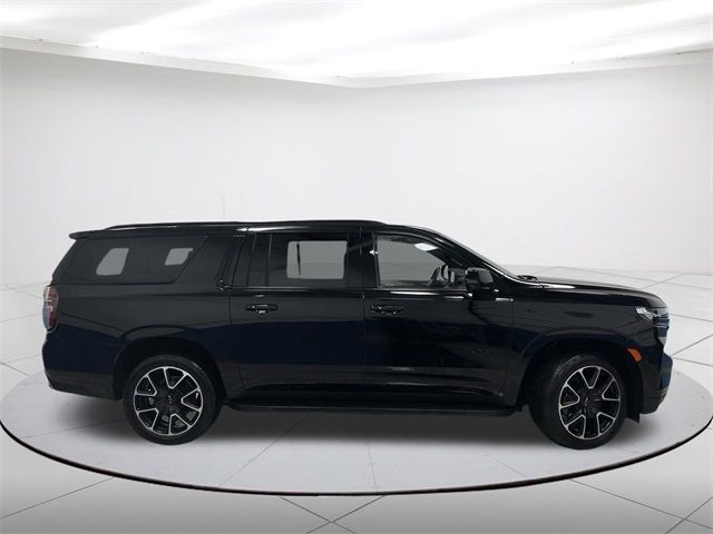 2023 Chevrolet Suburban RST