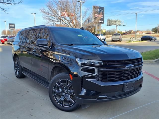 2023 Chevrolet Suburban RST