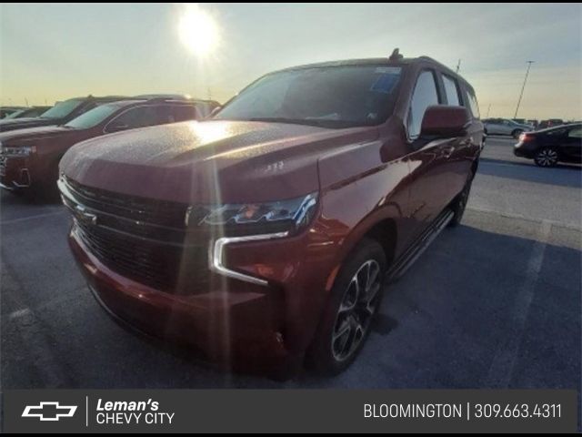 2023 Chevrolet Suburban RST