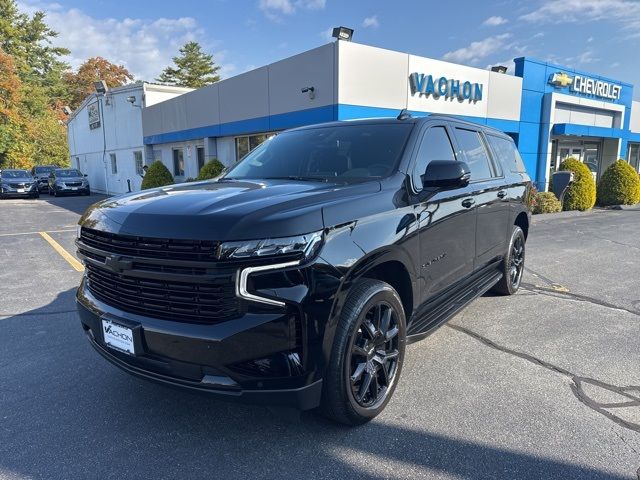 2023 Chevrolet Suburban RST