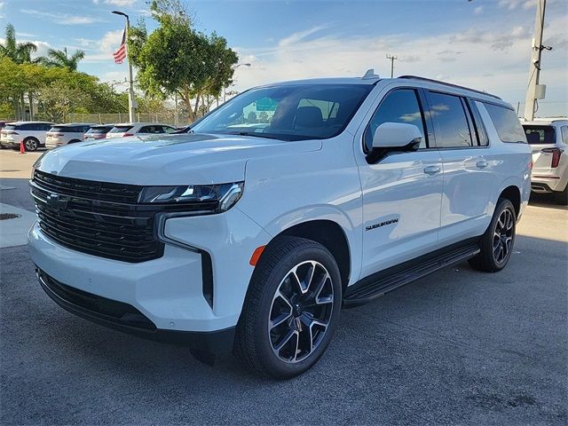 2023 Chevrolet Suburban RST