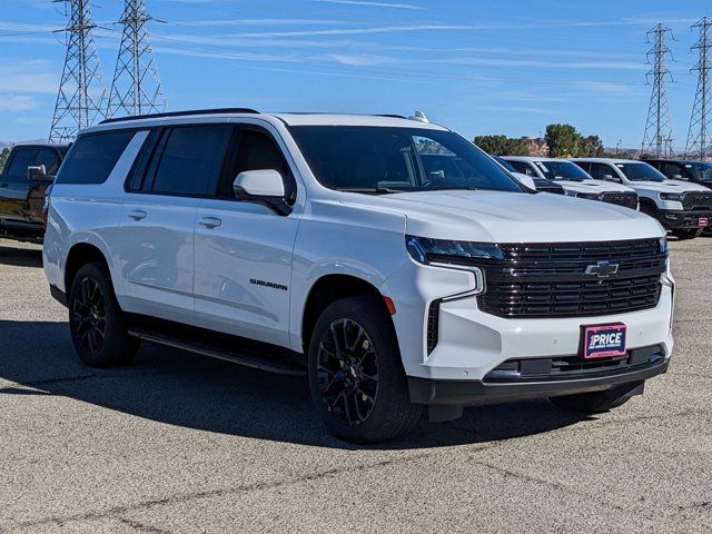 2023 Chevrolet Suburban RST