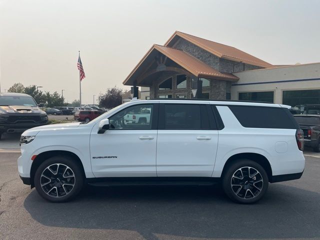 2023 Chevrolet Suburban RST