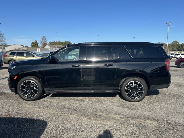 2023 Chevrolet Suburban RST