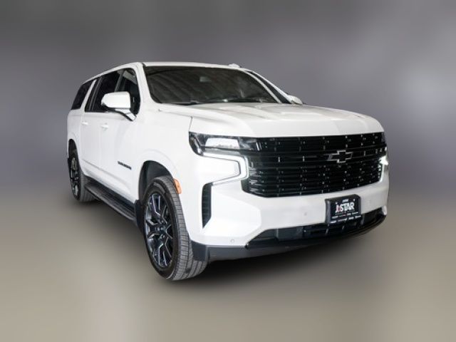 2023 Chevrolet Suburban RST