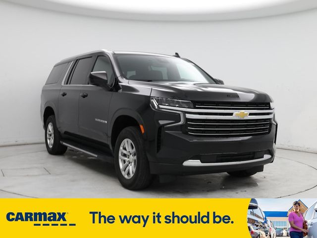 2023 Chevrolet Suburban LT