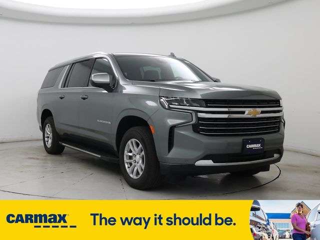 2023 Chevrolet Suburban LT
