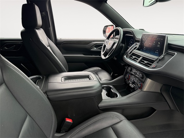 Vehicle image 15 of 19
