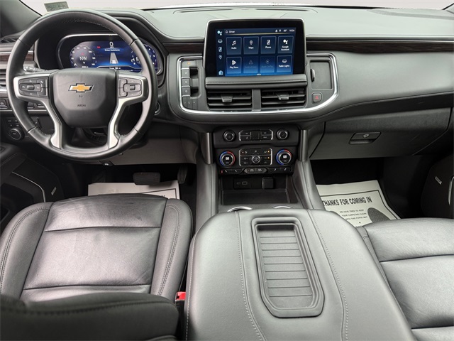 Vehicle image 10 of 19