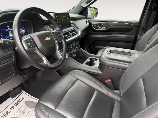Vehicle image 9 of 19