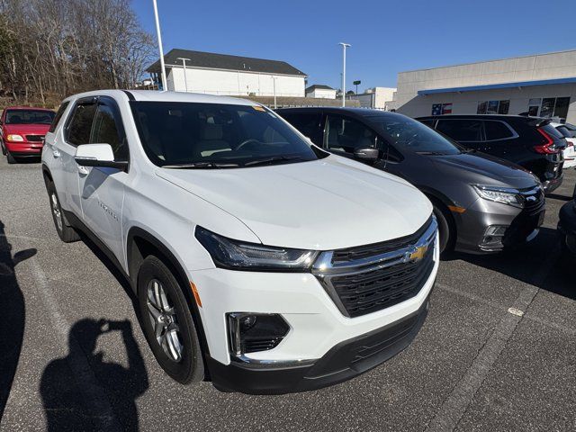 2023 Chevrolet Traverse LS