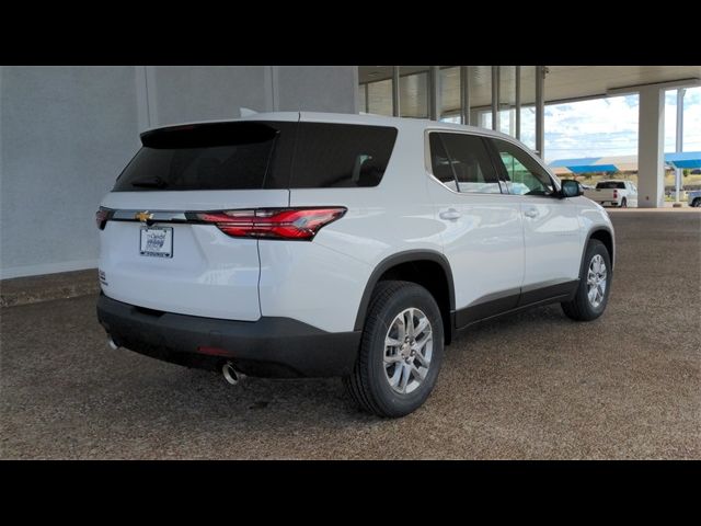 2023 Chevrolet Traverse LS