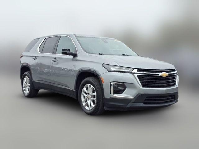 2023 Chevrolet Traverse LS