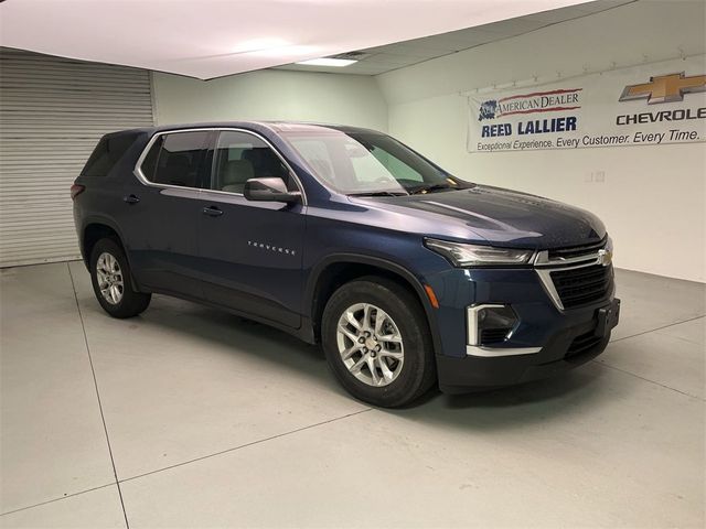 2023 Chevrolet Traverse LS