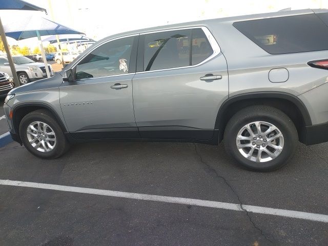 2023 Chevrolet Traverse LS