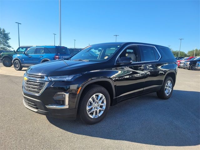 2023 Chevrolet Traverse LS