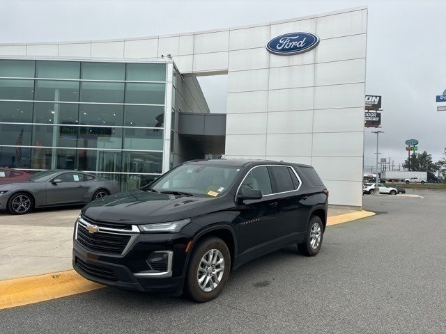 2023 Chevrolet Traverse LS